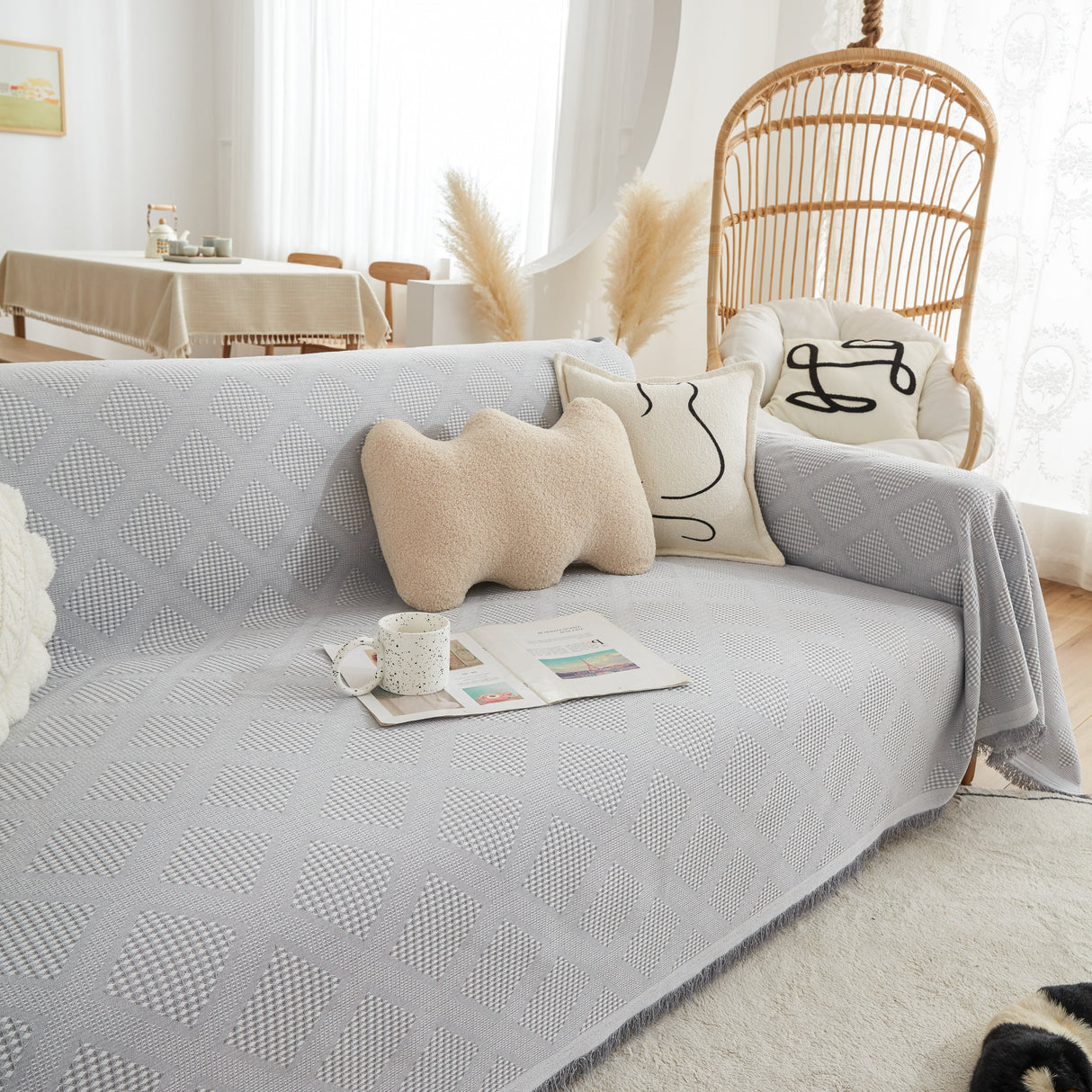 High-Quality Polyester Fabric Sofa Throw, Couch Cover Blanket Throw, Couch Protector for Pets