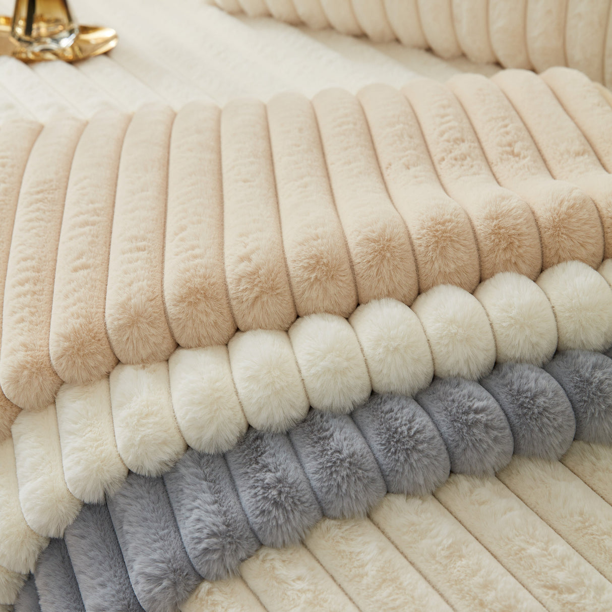 Winter Thickened Rabbit Plush Non-slip Sofa Cushion, Faux Fur Fluffy Furniture Protector