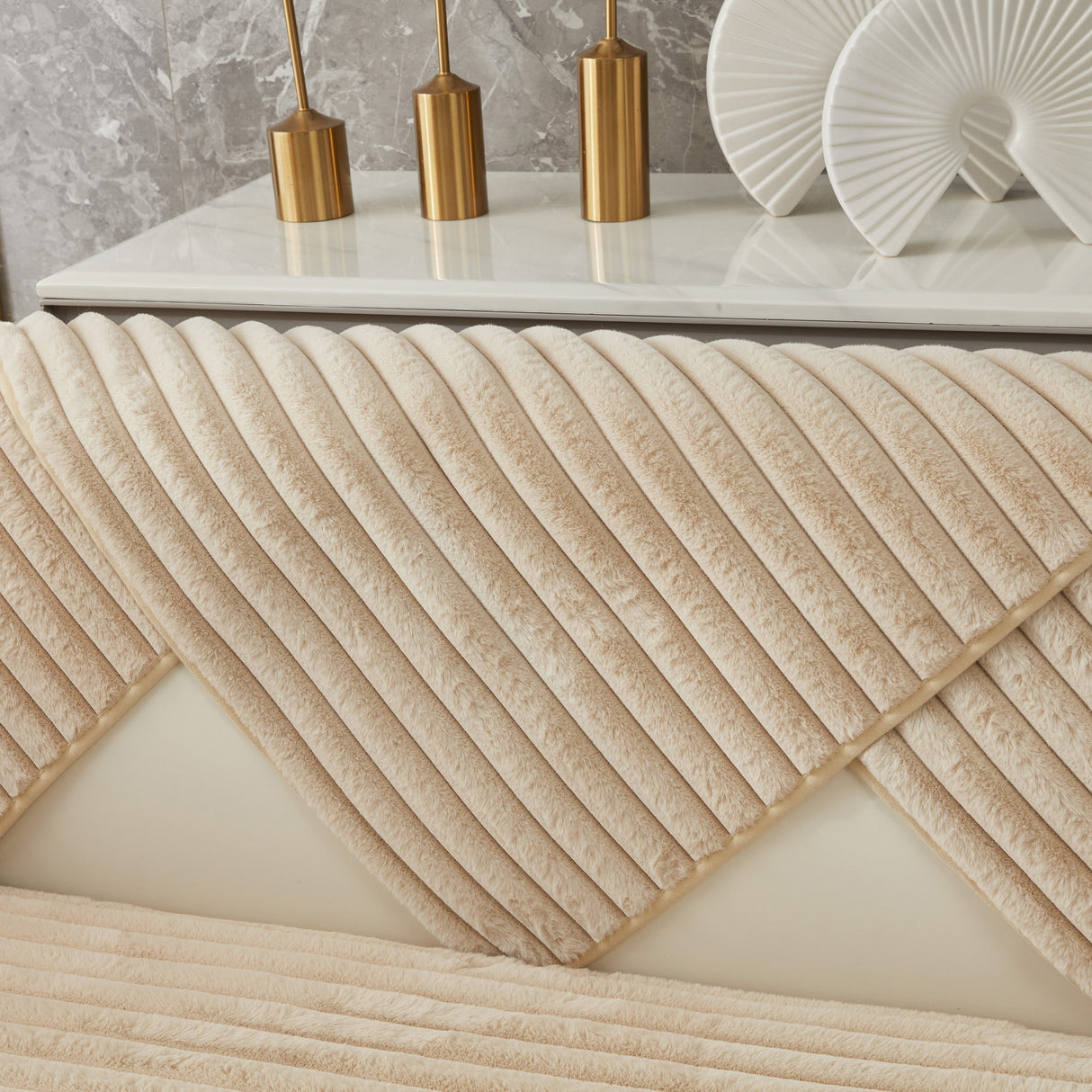 Winter Thickened Rabbit Plush Non-slip Sofa Cushion, Faux Fur Fluffy Furniture Protector