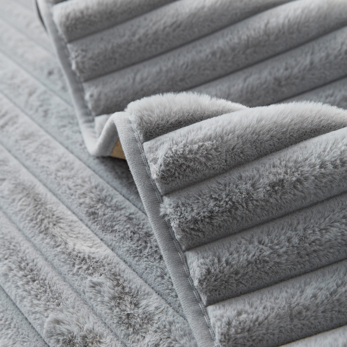 Winter Thickened Rabbit Plush Non-slip Sofa Cushion, Faux Fur Fluffy Furniture Protector