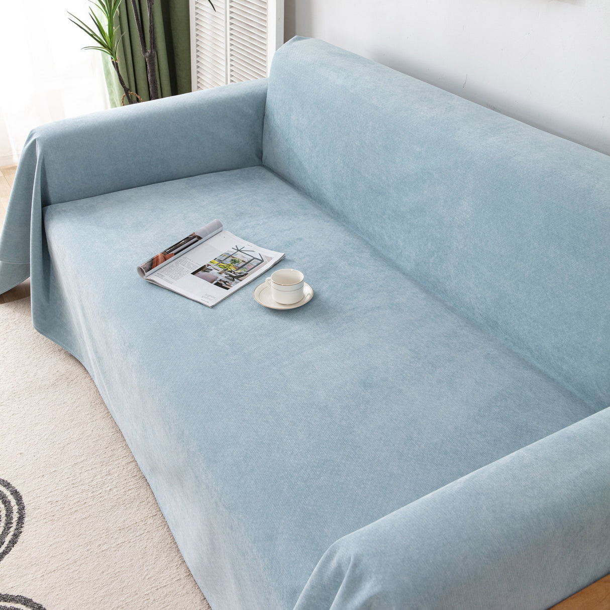 Waterproof Scratch-Resistant Furniture Covers for Pets, Non-Slip Couch Cover Throw