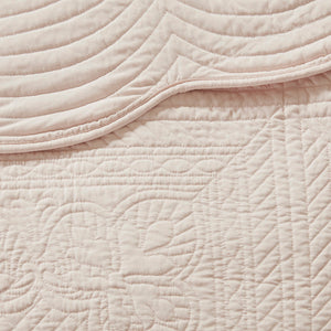 3 Piece Reversible Scalloped Edge Quilt Set - Blush King/Cal King