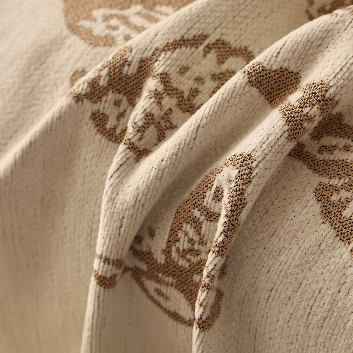 Butterfly Jacquard Soft Couch Blankets Cover for Couch Reversible Modern Sofa Slipcover Throw Covers