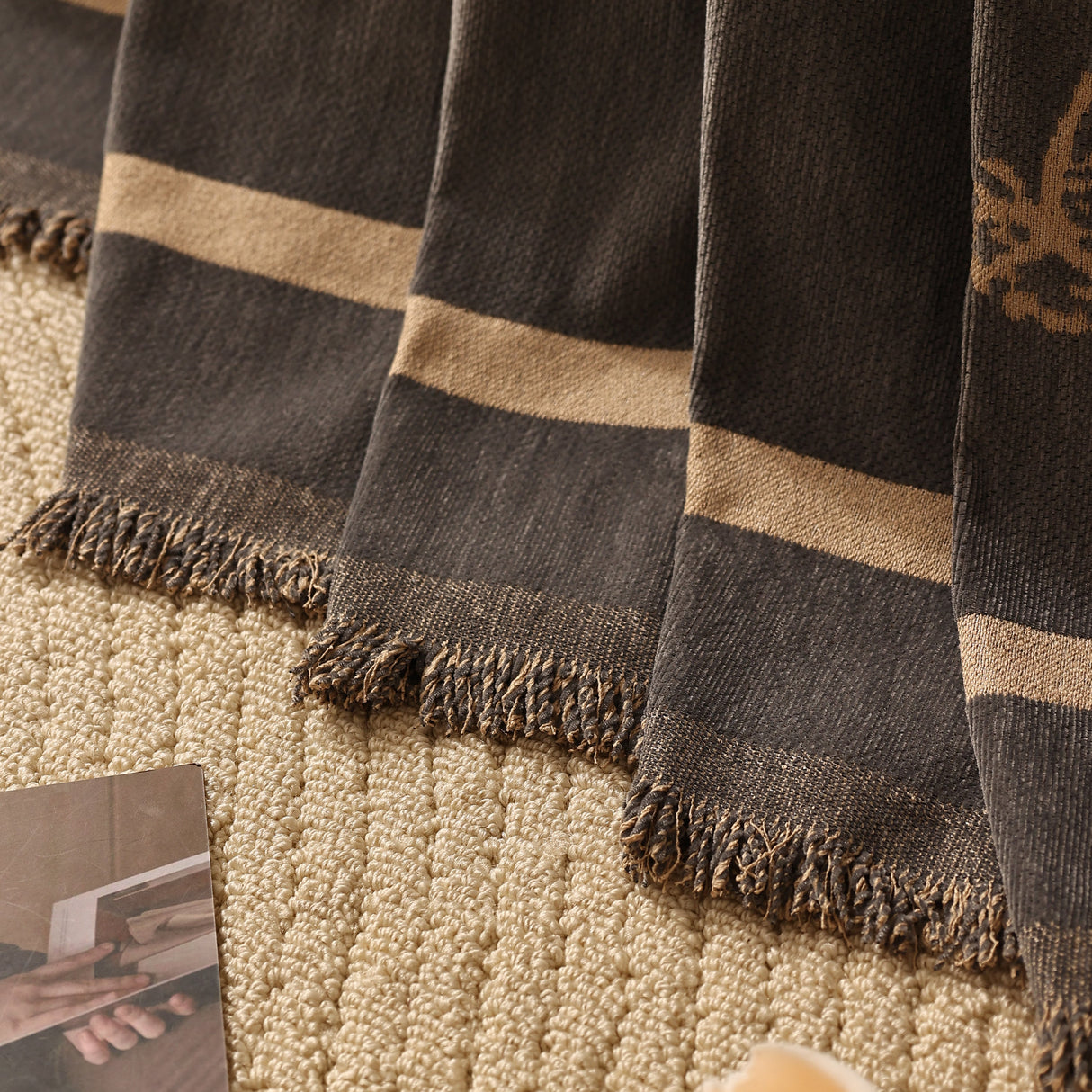 Butterfly Jacquard Soft Couch Blankets Cover for Couch Reversible Modern Sofa Slipcover Throw Covers