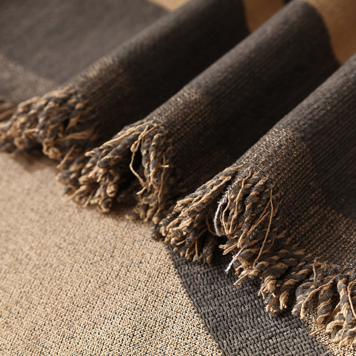 Butterfly Jacquard Soft Couch Blankets Cover for Couch Reversible Modern Sofa Slipcover Throw Covers