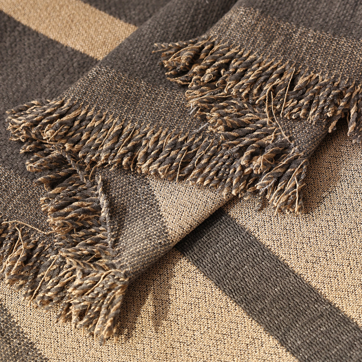 Butterfly Jacquard Soft Couch Blankets Cover for Couch Reversible Modern Sofa Slipcover Throw Covers