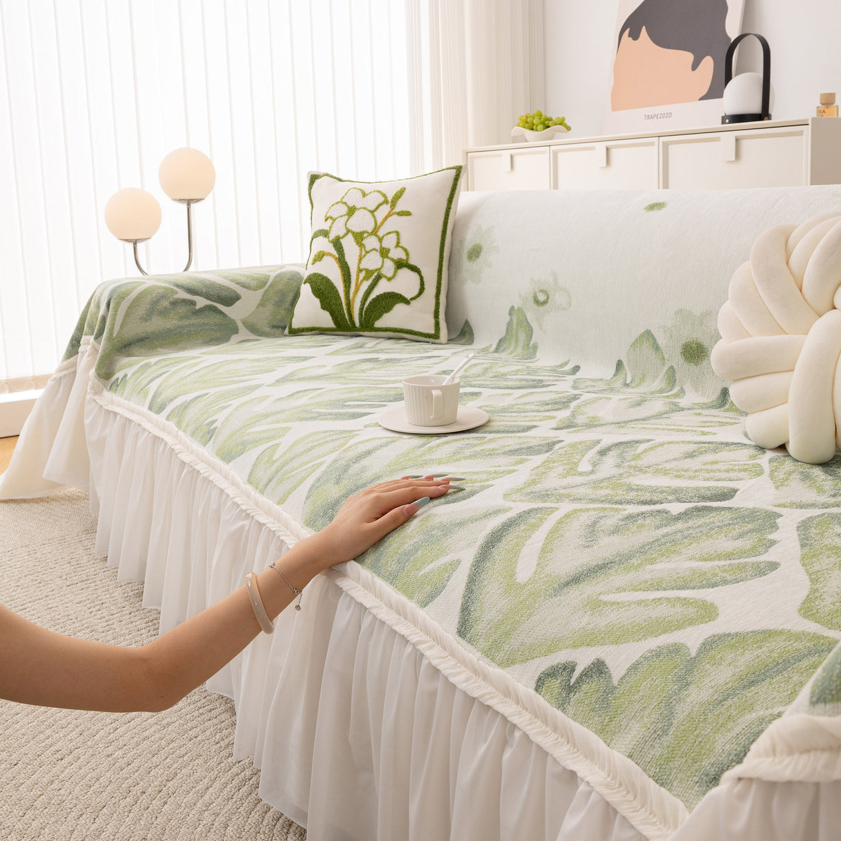 Botanical Sofa Cover with Chiffon Skirt, Floral Couch Throw Blanket for All-Season