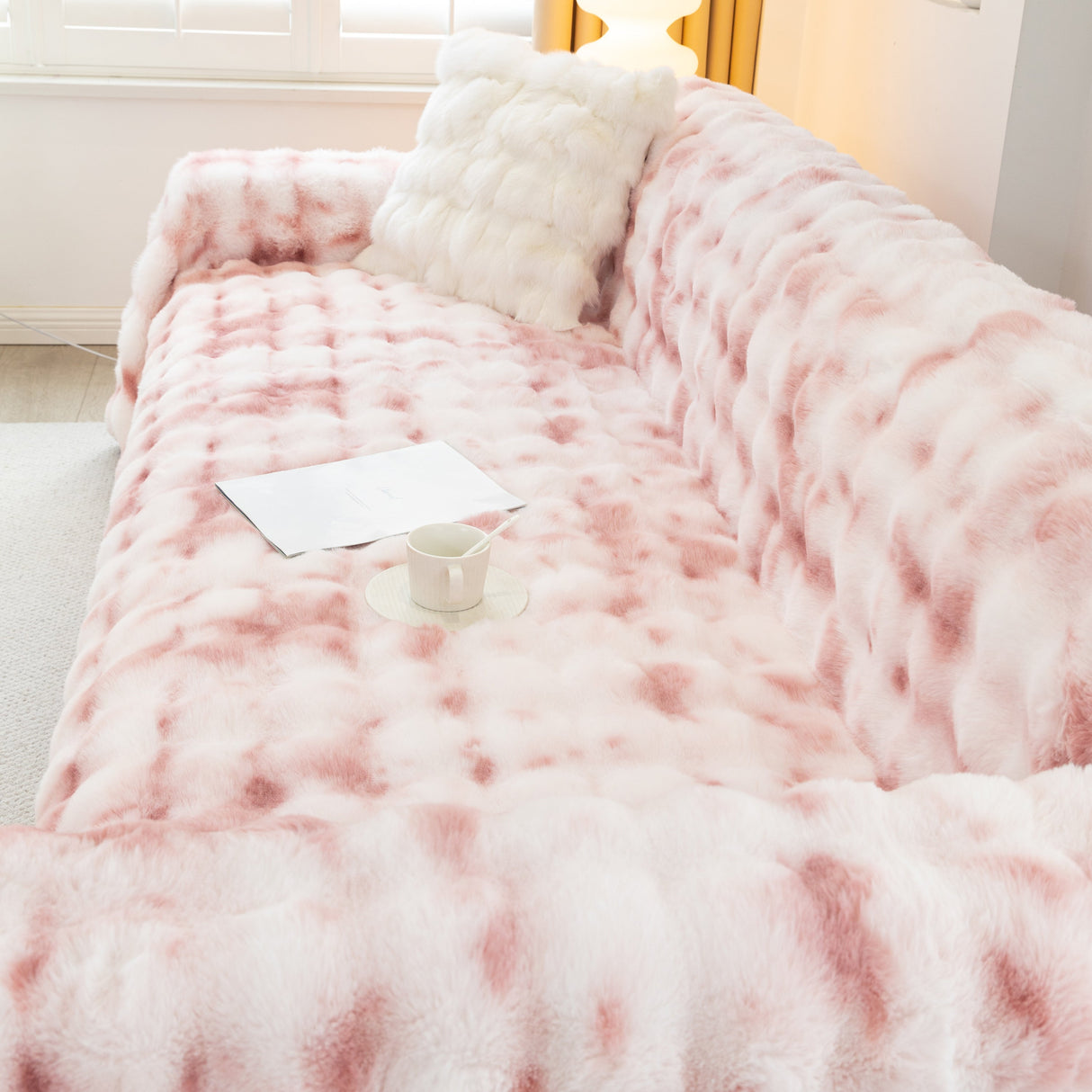 Thick Faux Fur Couch Cover Fluffy Fuzzy Warm Washable Furniture Protector for Kids Pets