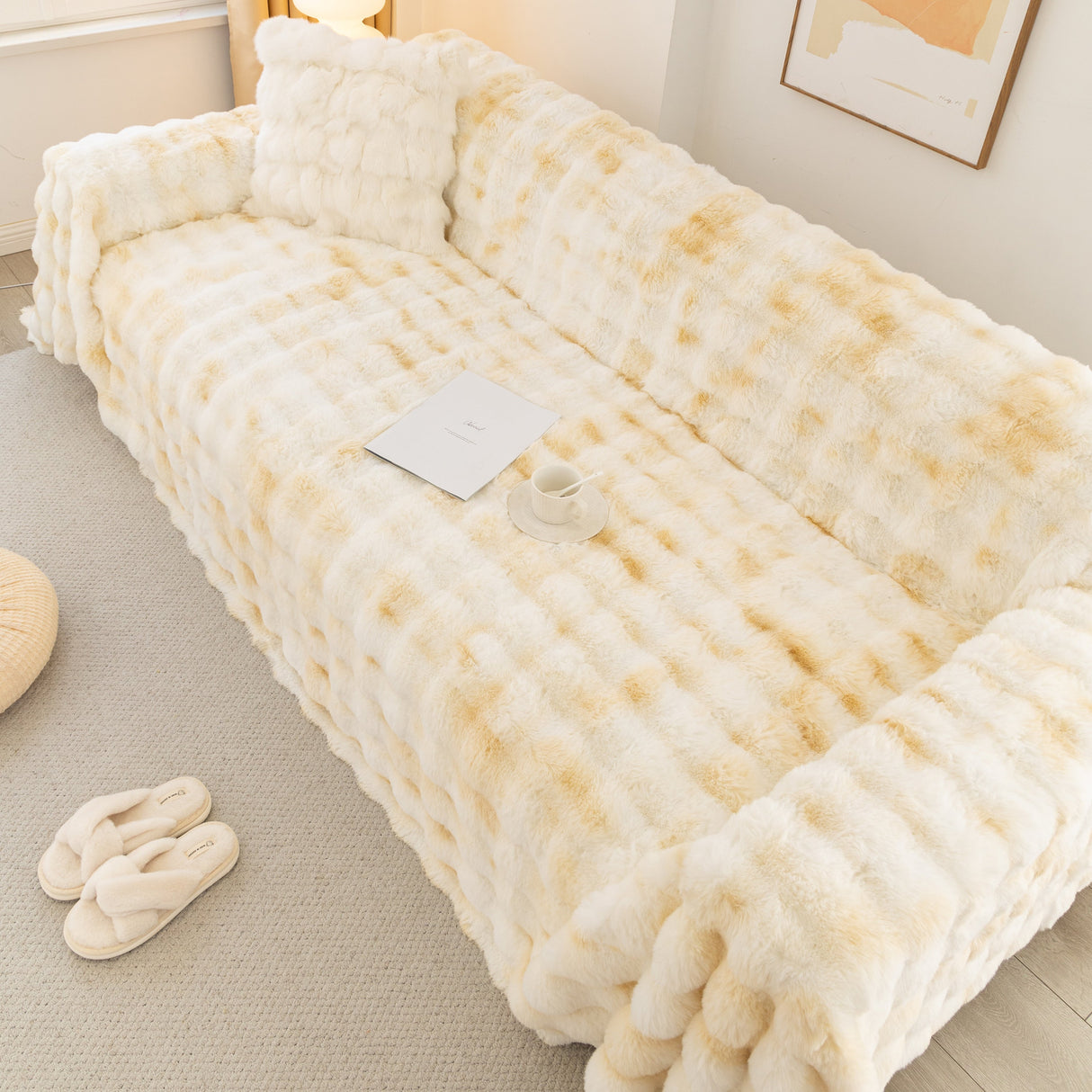 Thick Faux Fur Couch Cover Fluffy Fuzzy Warm Washable Furniture Protector for Kids Pets