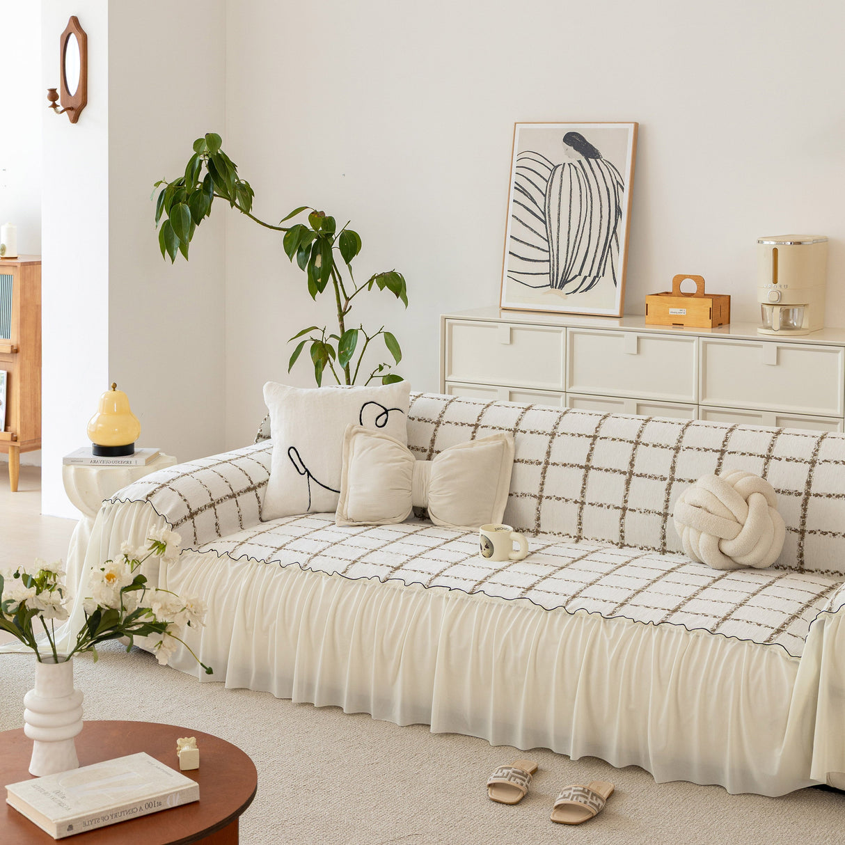 Grid Sofa Cover with Ruffle Skirt – Soft, Decorative, Full-Cover Couch Protector