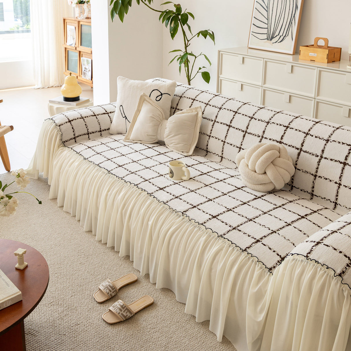 Grid Sofa Cover with Ruffle Skirt – Soft, Decorative, Full-Cover Couch Protector