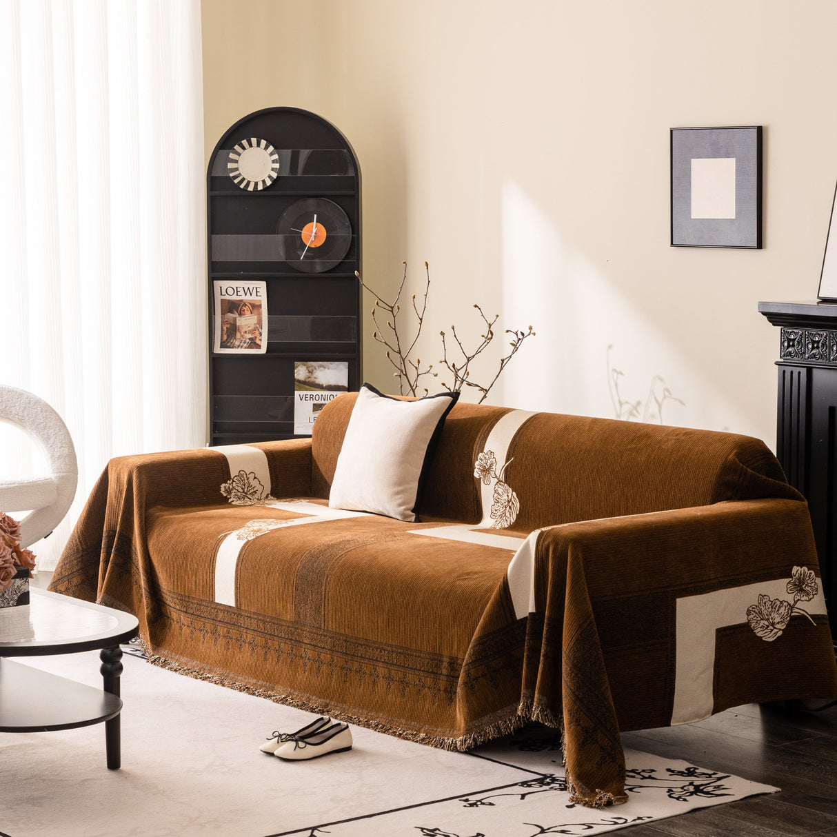 Jacquard Floral Band Sofa Cover with Tassels, Thick Textured Couch Throw Blanket