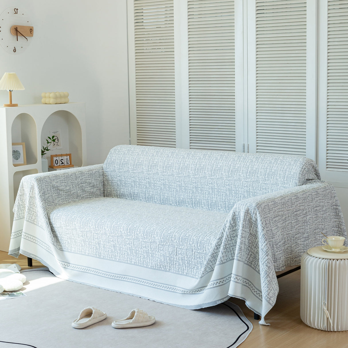 Cooling Throws for Sofas and Chairs, Scratch Resistant Couch Protector Blanket