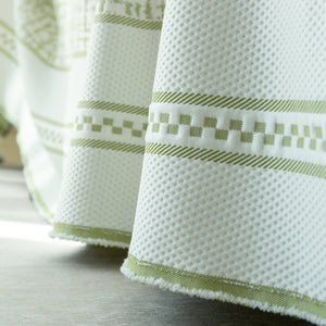 Cooling Throws for Sofas and Chairs, Scratch Resistant Couch Protector Blanket