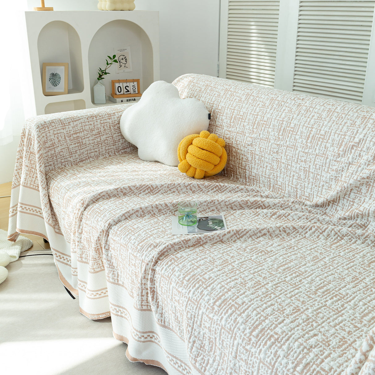 Cooling Throws for Sofas and Chairs, Scratch Resistant Couch Protector Blanket