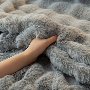 Thick Faux Fur Sofa Cover Fluffy Plush Warm Sofa Slipcover Furniture Protector for Couch Bed