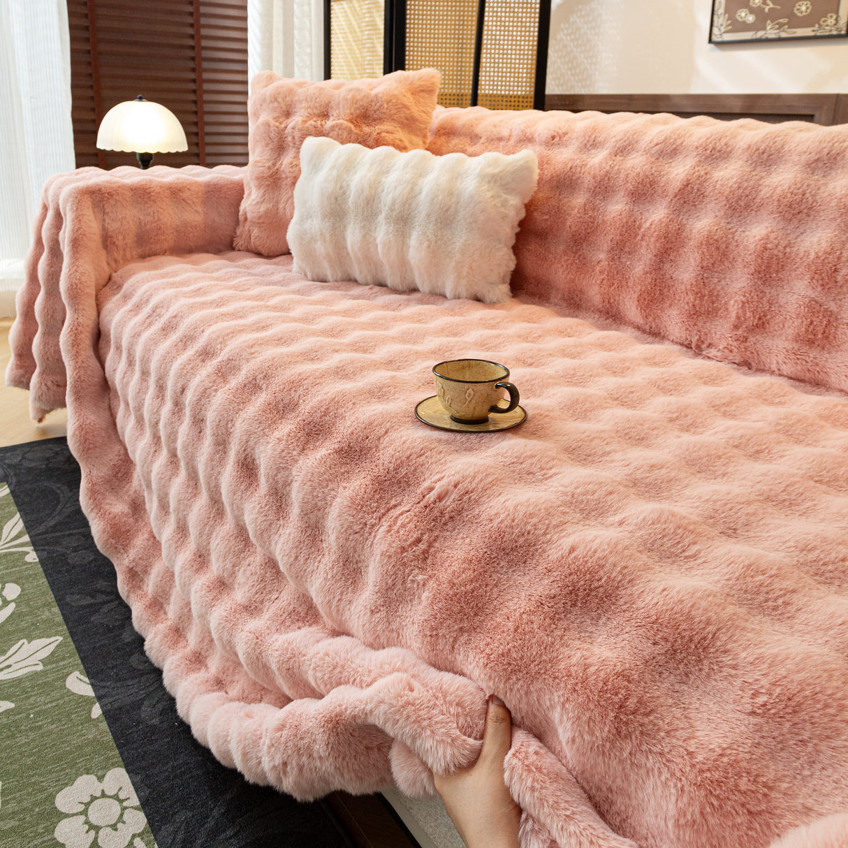 Thick Faux Fur Sofa Cover Fluffy Plush Warm Sofa Slipcover Furniture Protector for Couch Bed