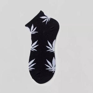 1 Pairs Men Tide Socks Autumn And Winter Low-Cut Solid Color Cotton Socks Maple Leaf Boat Socks Hip-Hop Skateboard Short Socks Unisex Style Boat Socks For Men And Women