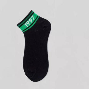 1 Pairs Men Tide Socks Autumn And Winter Low-Cut Solid Color Cotton Socks Maple Leaf Boat Socks Hip-Hop Skateboard Short Socks Unisex Style Boat Socks For Men And Women