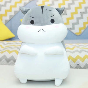 Doll warms your hands and pillows to intervene