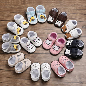Beautiful High Quality Comfortable Leather Baby Soft-Soled Flexible Shoes Unique Design