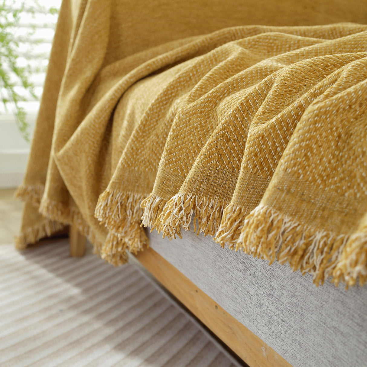 Chenille Herringbone Couch Protector Blanket, Stylish Throw Blankets for Couch and Couch Throw Cover