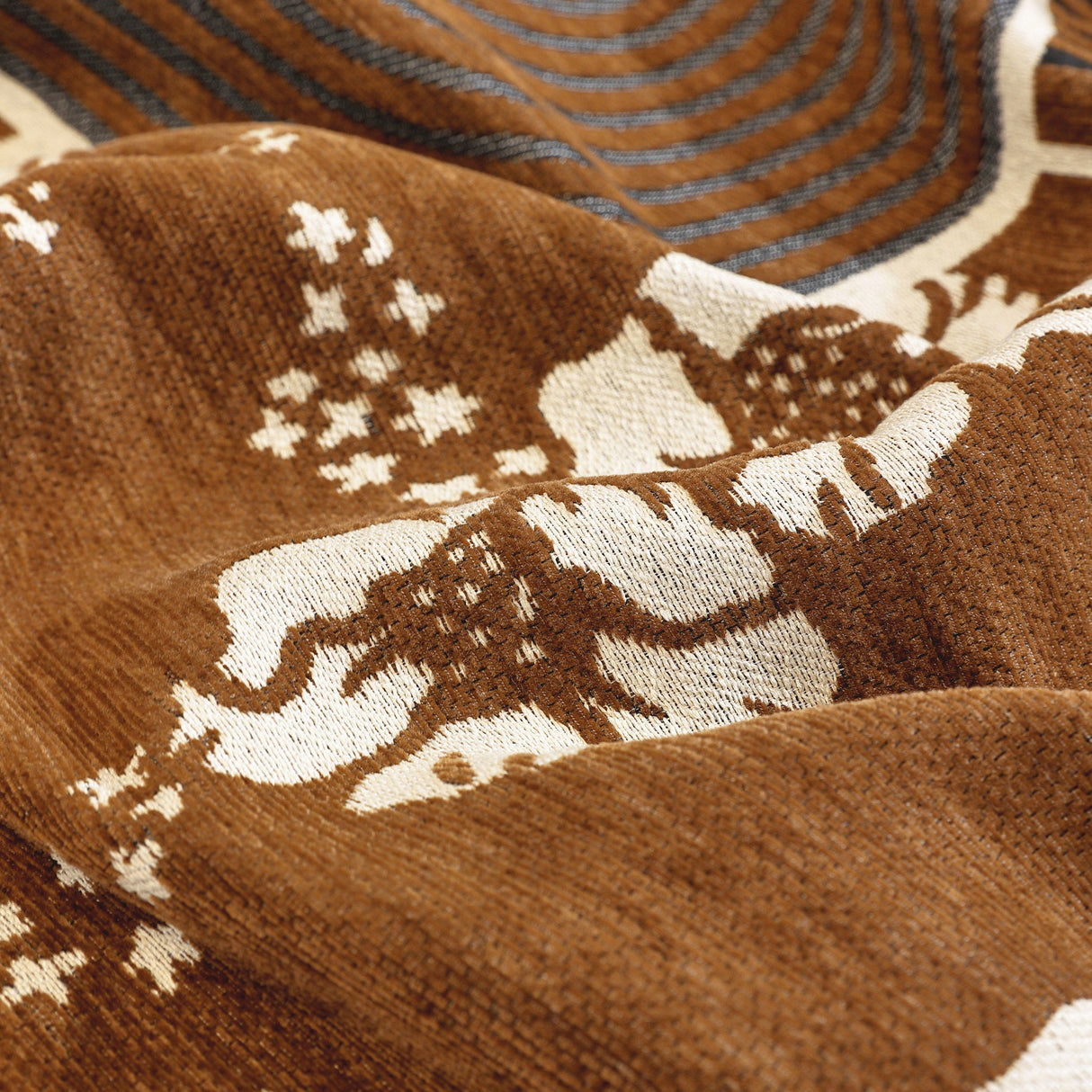 Modern Retro Sofa Throw - Decorative, Washable Chenille Blanket & Couch Protector