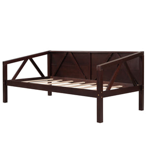 Elegant Design Daybed With Slat Support by Couch.com