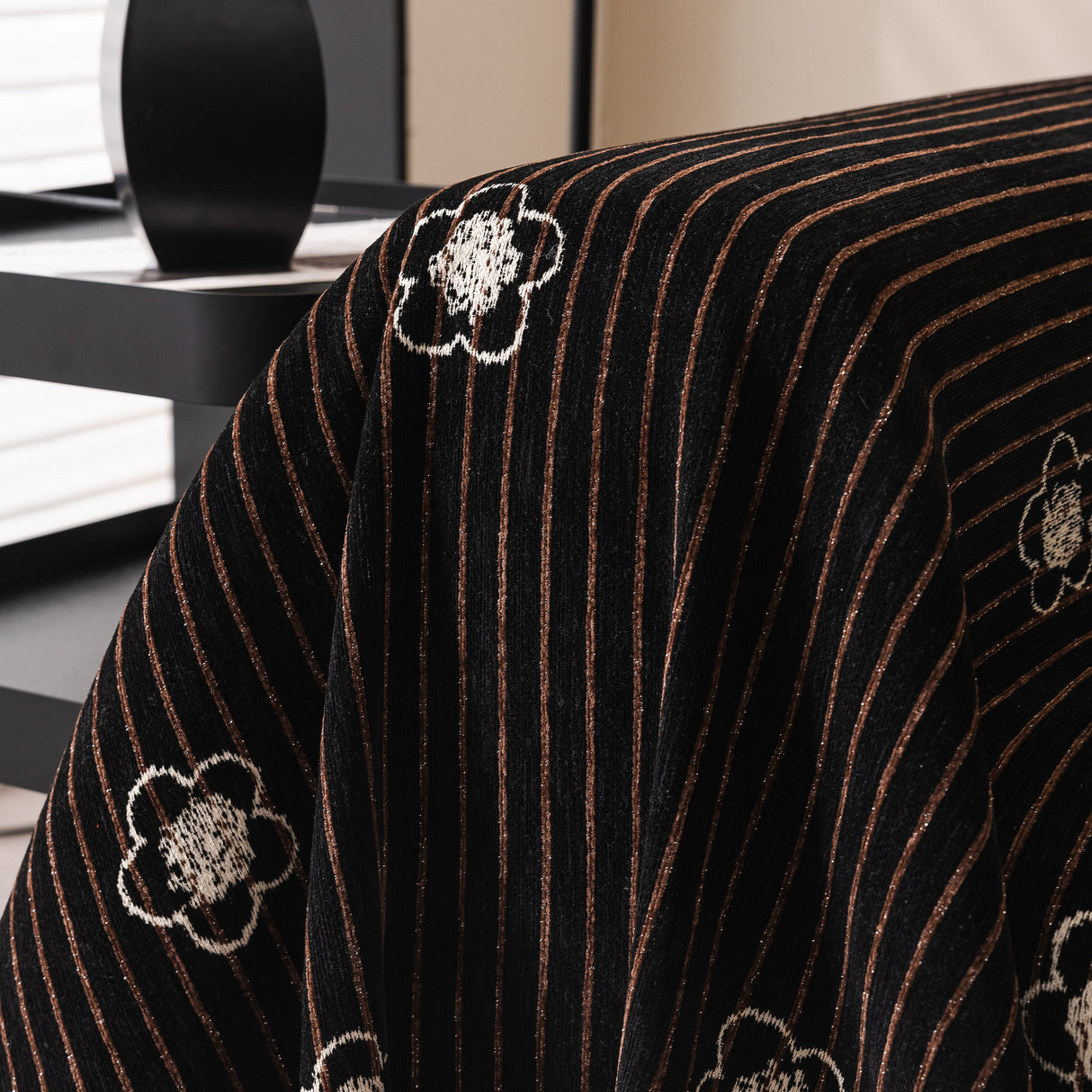 Chenille Camellia Floral Sofa Throw Cover Couch Blanket with Striped Jacquard