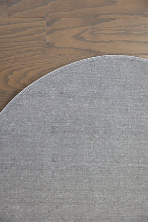 Curve - Round Rug by Couch.com