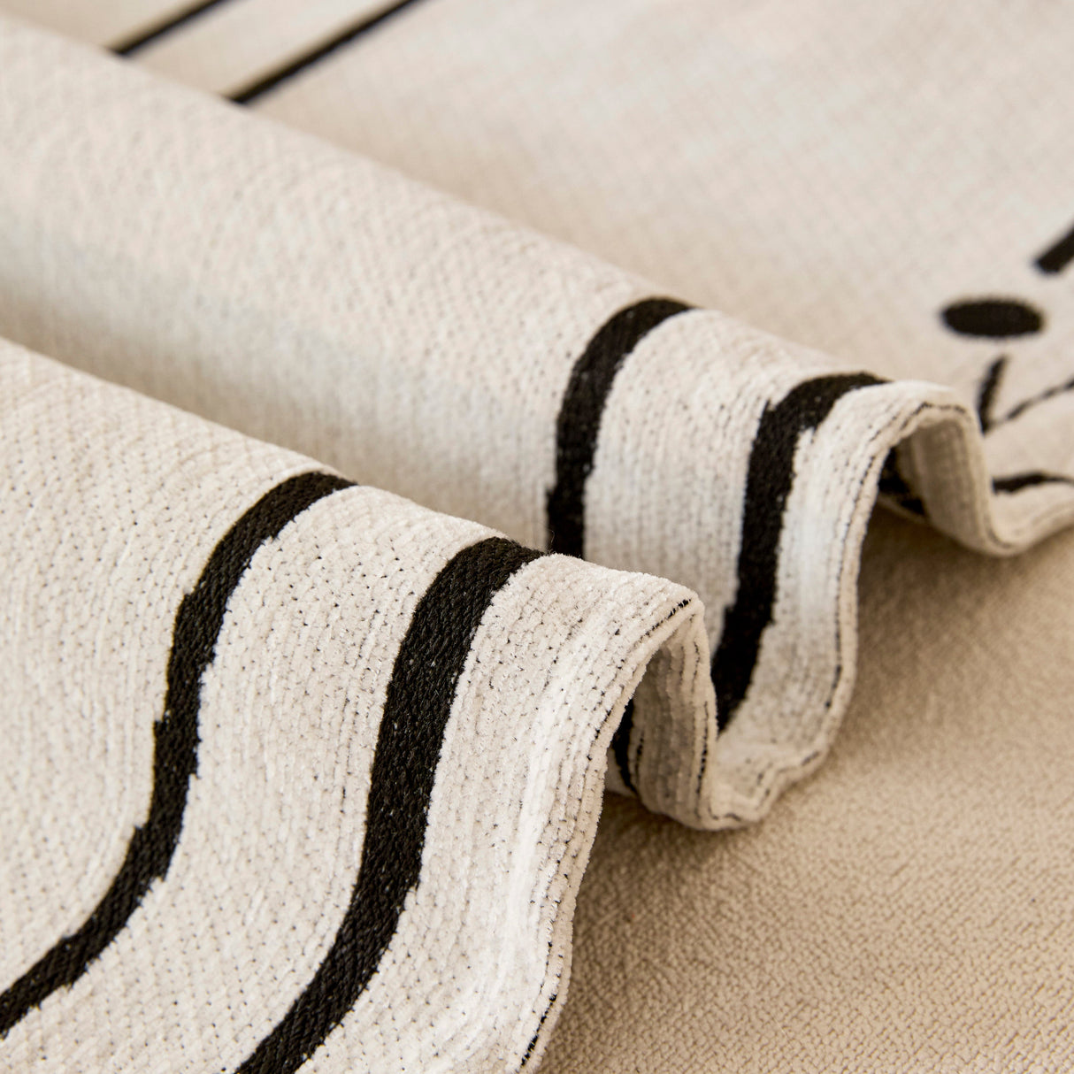 Chenille Jacquard Sofa Throw Cover with Tassel Soft Thick Couch Protector Blanket