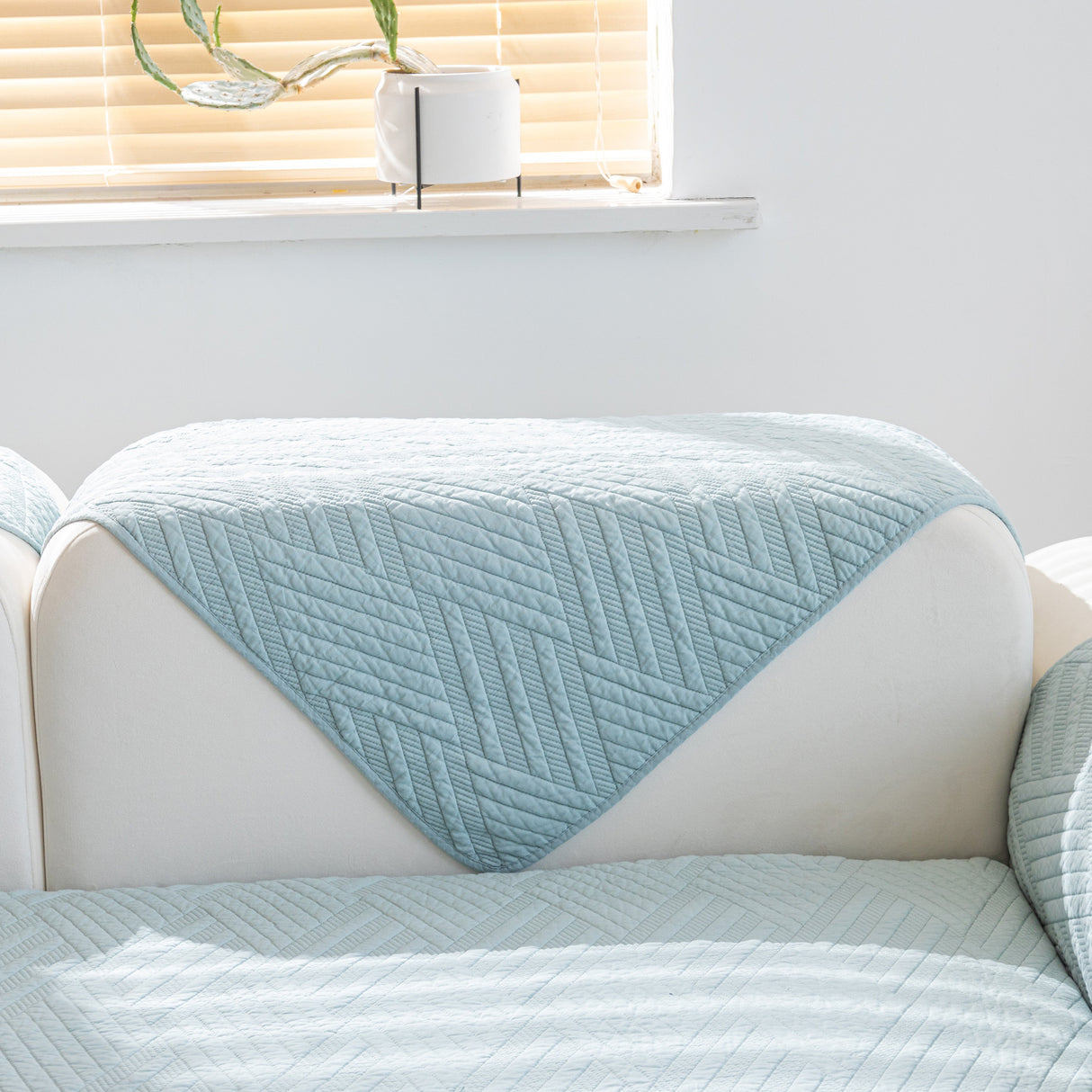 Quilted Geometric Cotton Sofa Cover, Non-Slip & Thick Padded Furniture Covers