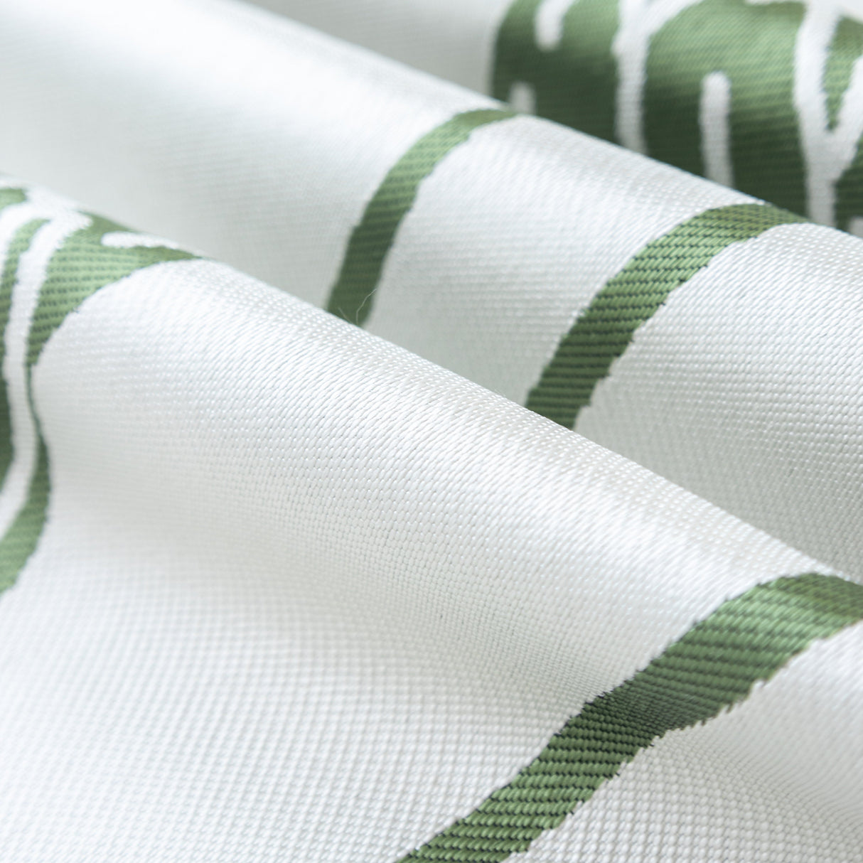 Cozy Cooling Tulip Sofa Throw Covers, Decorative & Breathable Couch Cover, Elegant Couch Protector