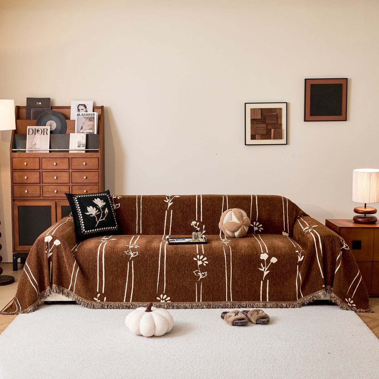 Chenille Jacquard Sofa Throw Cover with Tassel Soft Thick Couch Protector Blanket