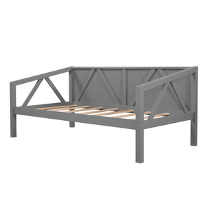 Elegant Design Daybed With Slat Support by Couch.com