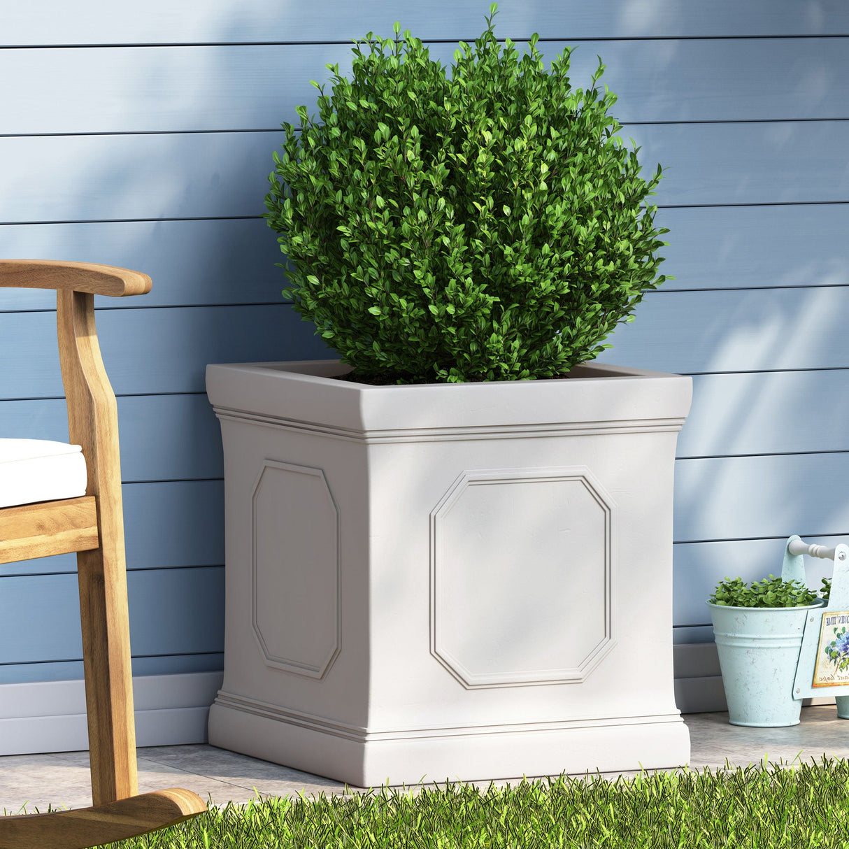 Durable Planter by Couch.com