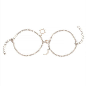 2pcs / Set Elegant Stainless Steel Sun Moon Couple Bracelet Magnet Attracts Jewelry Magnetic Couple Bracelets Set Sliver Chain Bracelet Luxury Heart Bracelet Promise Couples Bracelets For Women Men