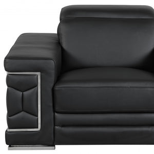 47" Black And Silver Genuine Leather Arm Chair
