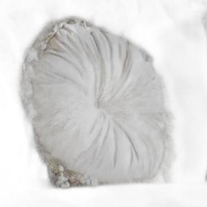 61" Ivory And Silver Damask Chesterfield Loveseat