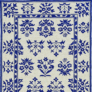 5' X 7' Sand Or Blue Floral Bordered Indoor Outdoor Area Rug