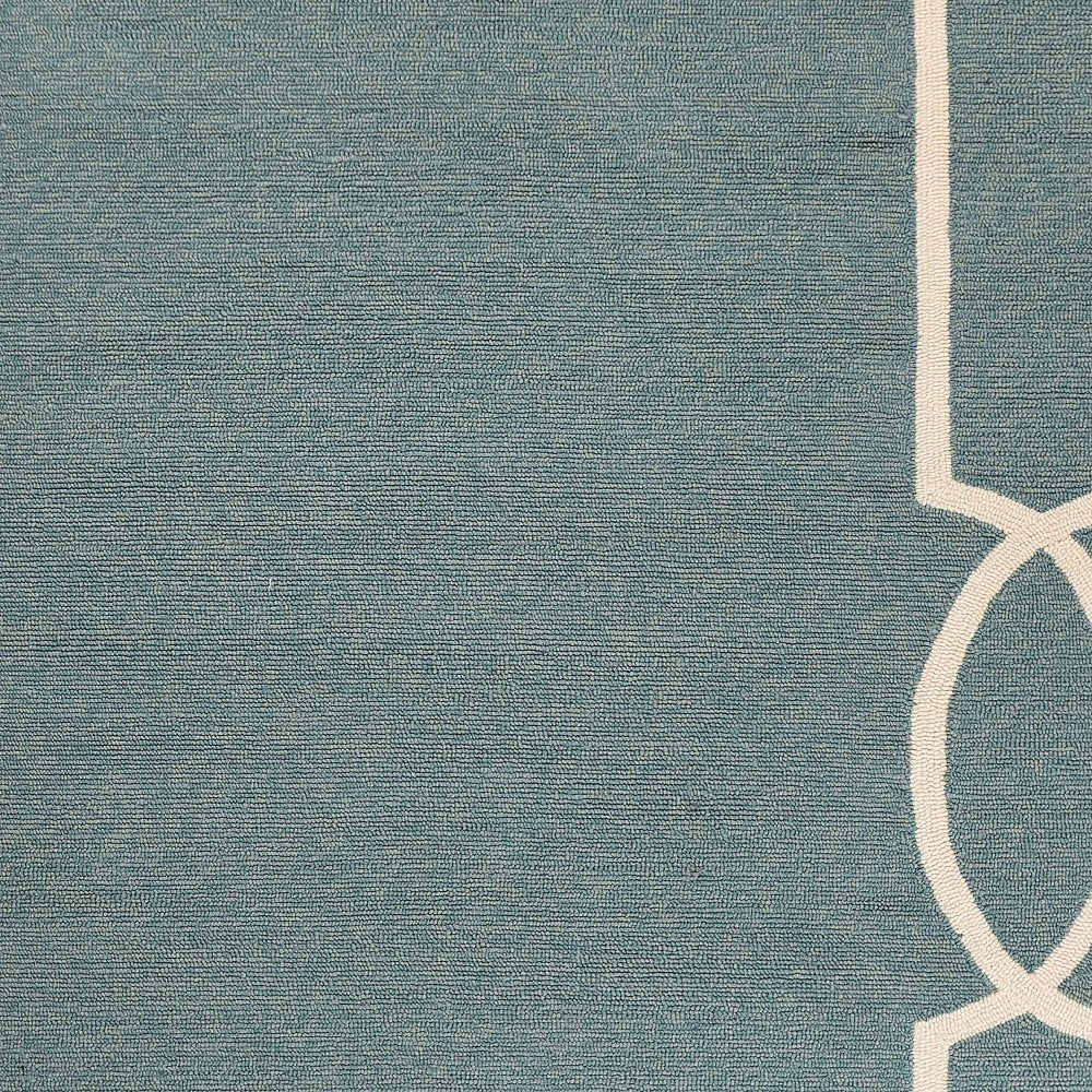 5' X 7' Gray And Ivory Handmade Indoor Outdoor Area Rug