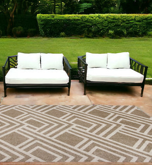 5' X 8' Beige Geometric Indoor Outdoor Area Rug