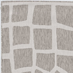 8' Gray Abstract Indoor Outdoor Area Rug