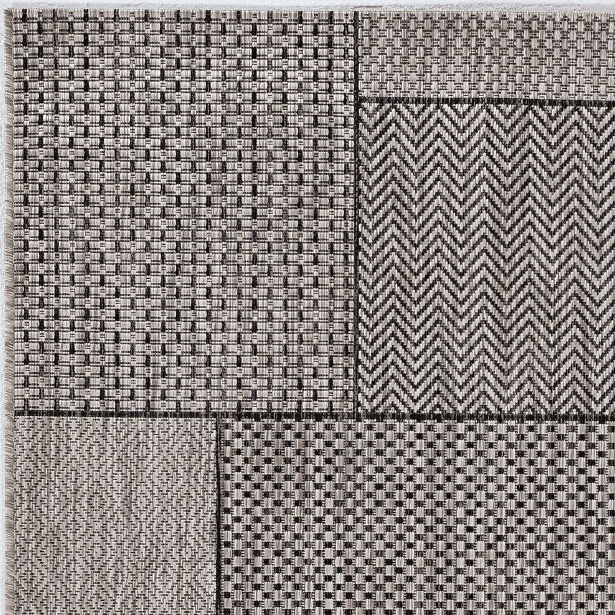 3' X 4' Gray Southwestern Indoor Outdoor Area Rug