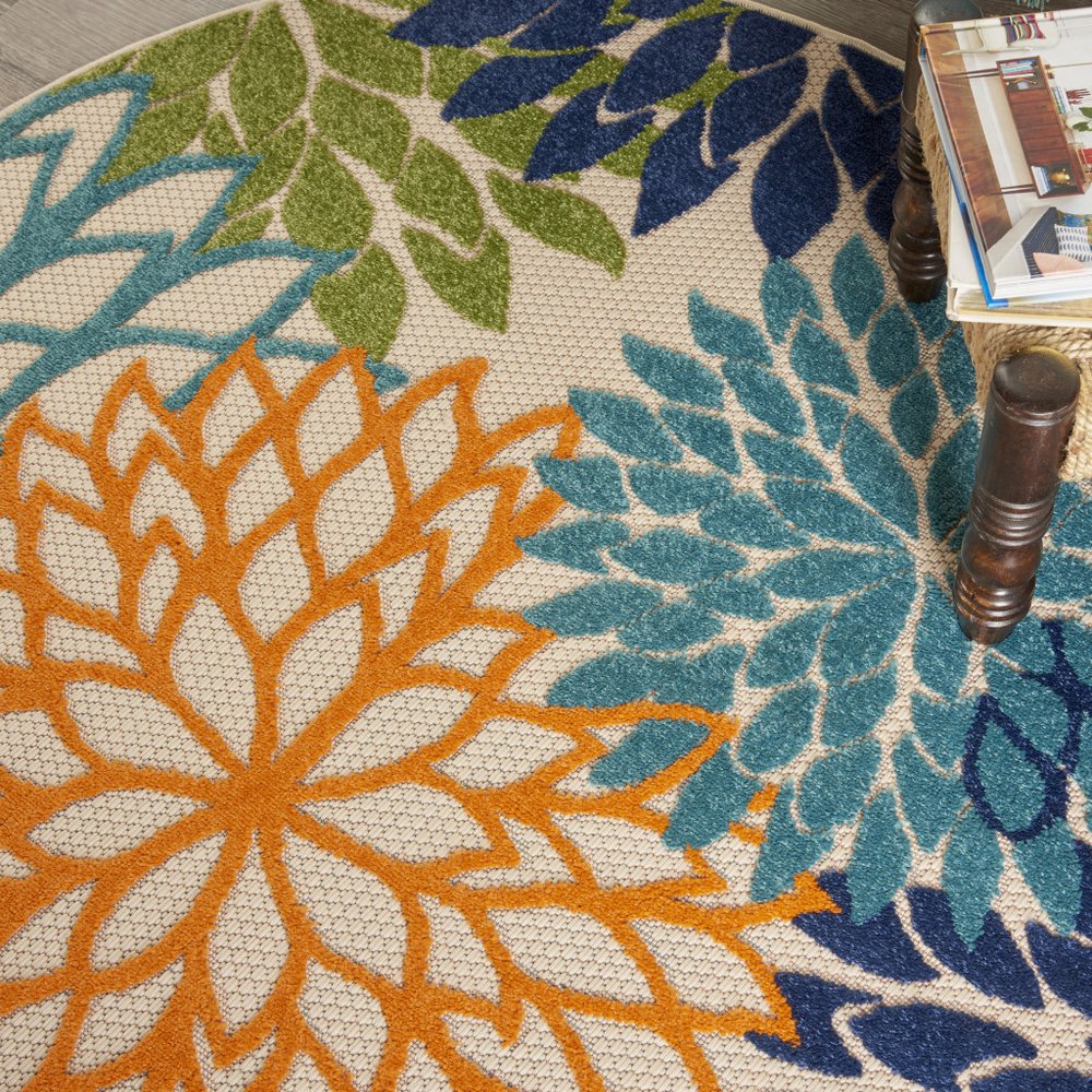 8' Ivory And Blue Round Indoor Outdoor Area Rug
