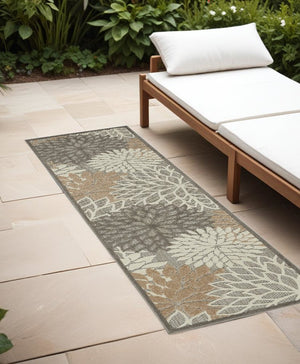 6' Gray And Ivory Floral Indoor Outdoor Area Rug