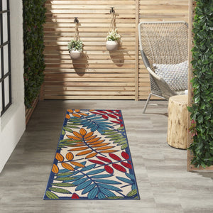 6' Ivory And Blue Floral Indoor Outdoor Area Rug