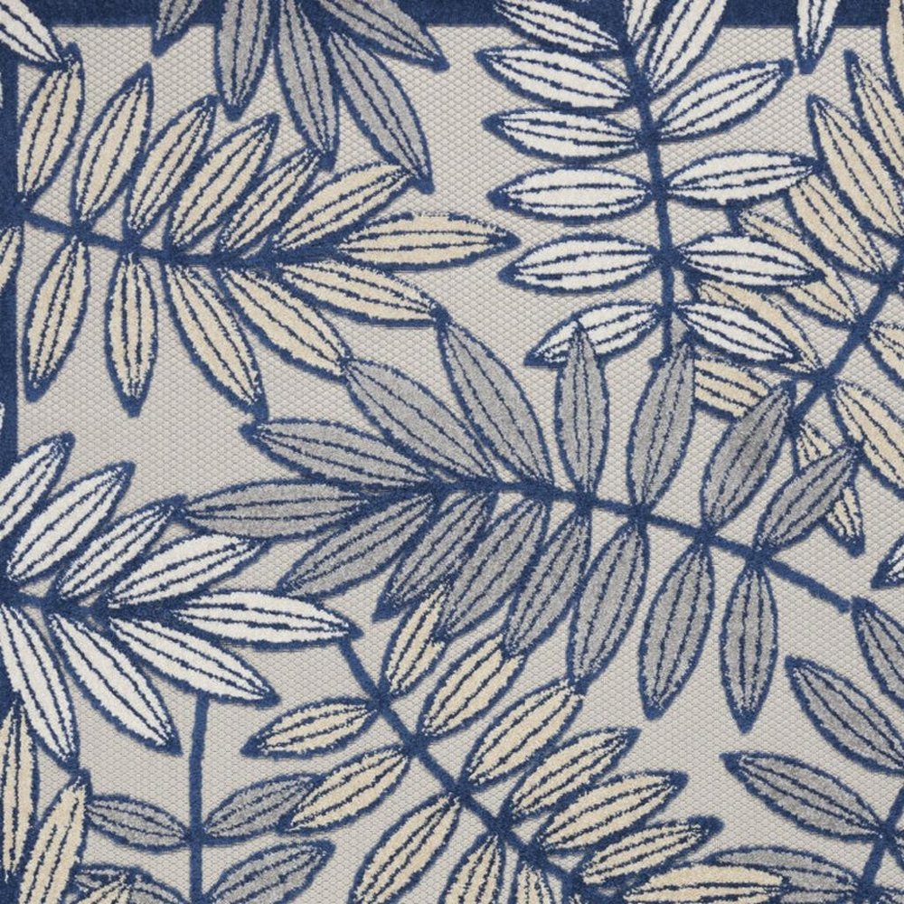 4' X 6' Ivory And Blue Floral Indoor Outdoor Area Rug