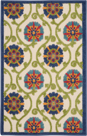 4' X 6' Ivory And Blue Indoor Outdoor Area Rug