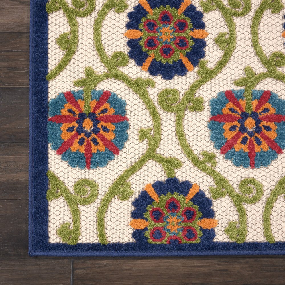 4' X 6' Ivory And Blue Indoor Outdoor Area Rug